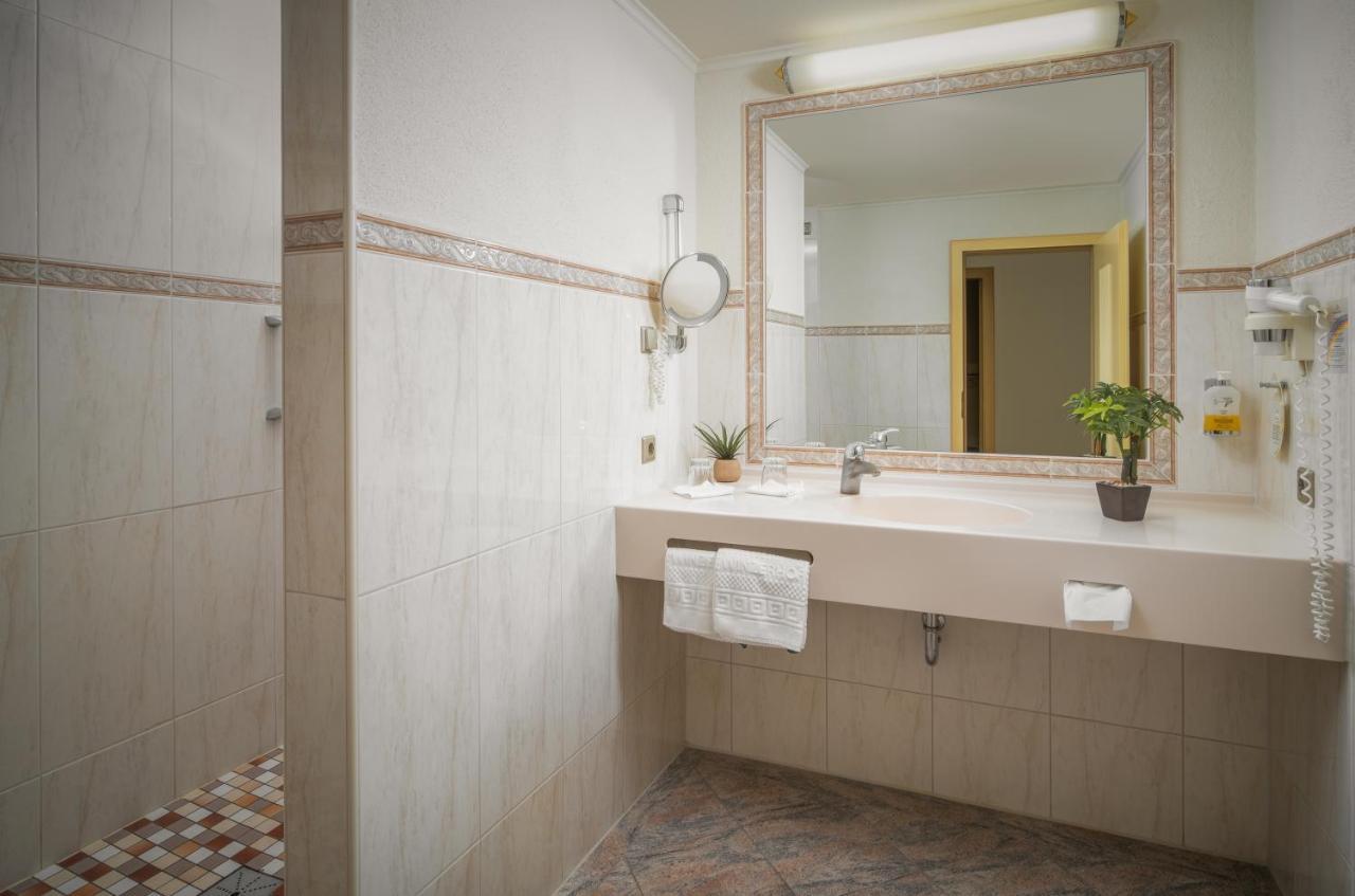 Ringhotel Winzerhof Rauenberg  Экстерьер фото