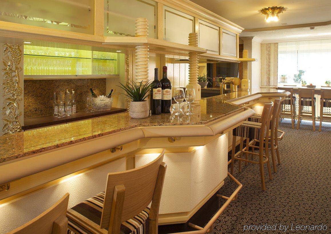 Ringhotel Winzerhof Rauenberg  Ресторан фото